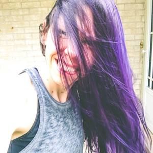 Meet your Posher, Courtney